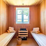Caras Hus Semesterbostad