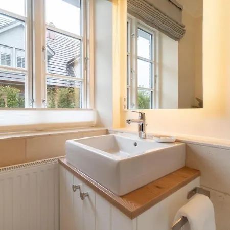 Holiday home Caras Hus Midlum (Schleswig-Holstein)