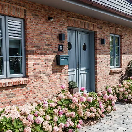Caras Hus Holiday home Midlum (Schleswig-Holstein)