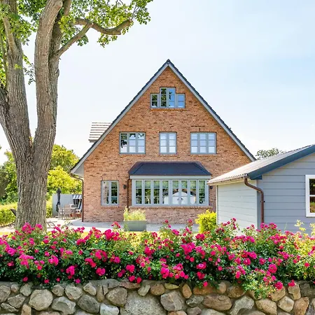 Caras Hus