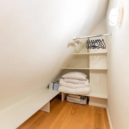 度假居 Caras Hus *