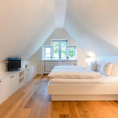 度假居 Caras Hus 密德鲁姆