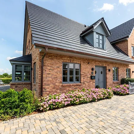 Caras Hus Дом отдыха