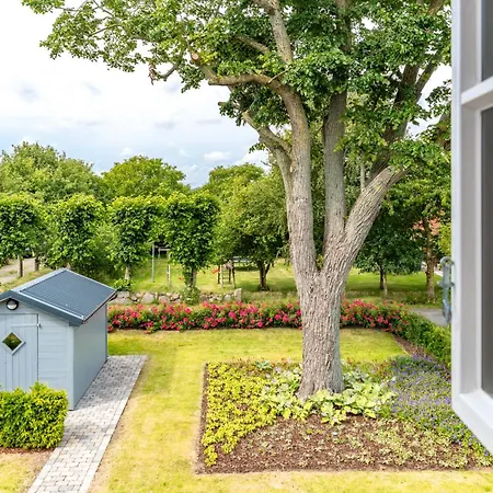 Caras Hus