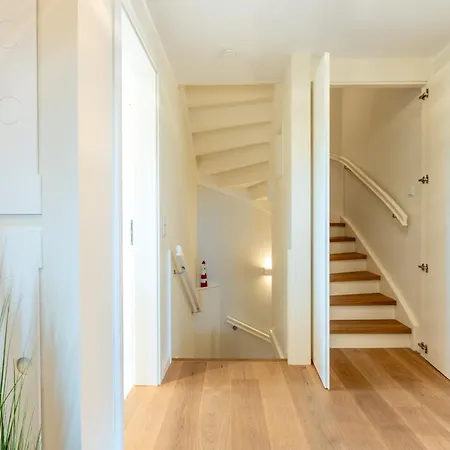 Caras Hus 度假居 密德鲁姆