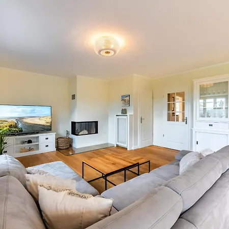 Caras Hus Дом отдыха *